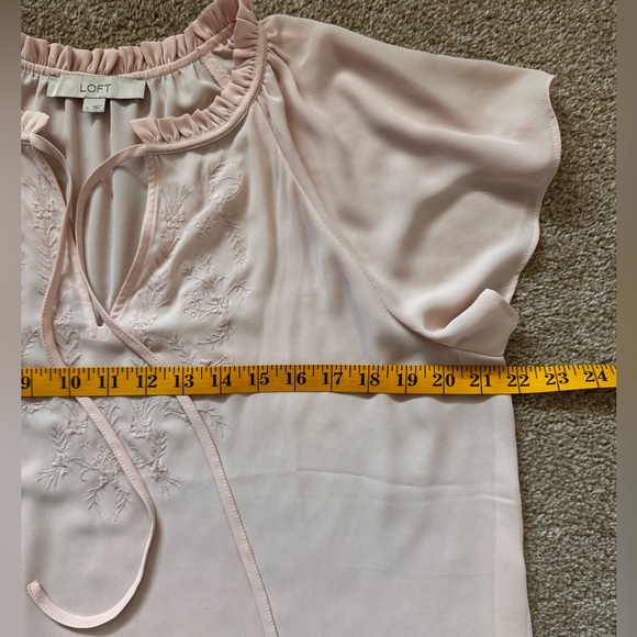 Ann Taylor Loft Tie Neck Blouse in Blush Ballet Pink Women's Size L - Picture 9 of 12